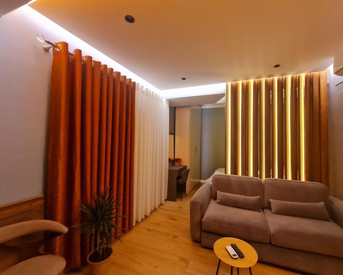 Appartement Sunny - Blloku Tirana, Near
