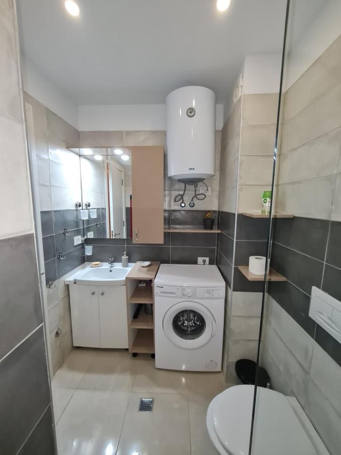 Appartamento Sunny - Blloku Tirana, Near